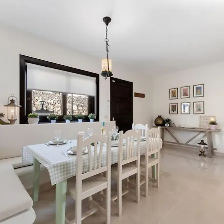 Eire Playa Blanca (Lanzarote)