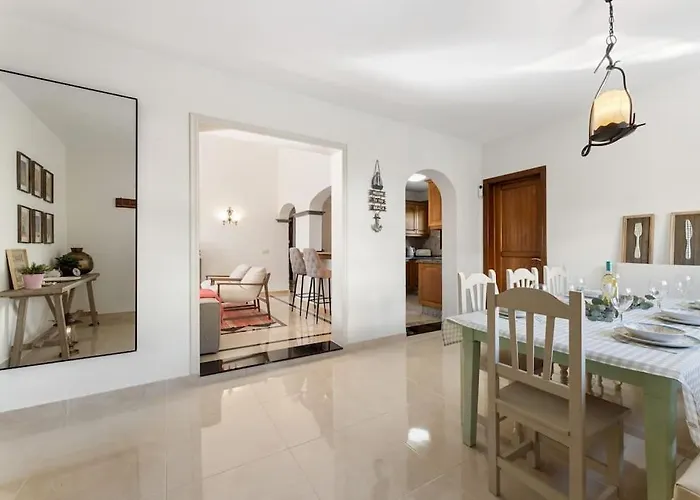 فيلة Eire بلايا بلانكا