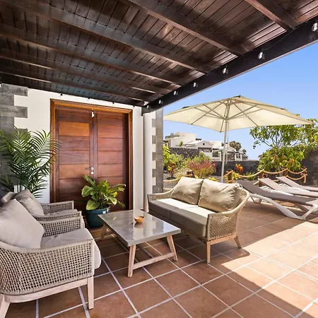 Eire Villa Playa Blanca